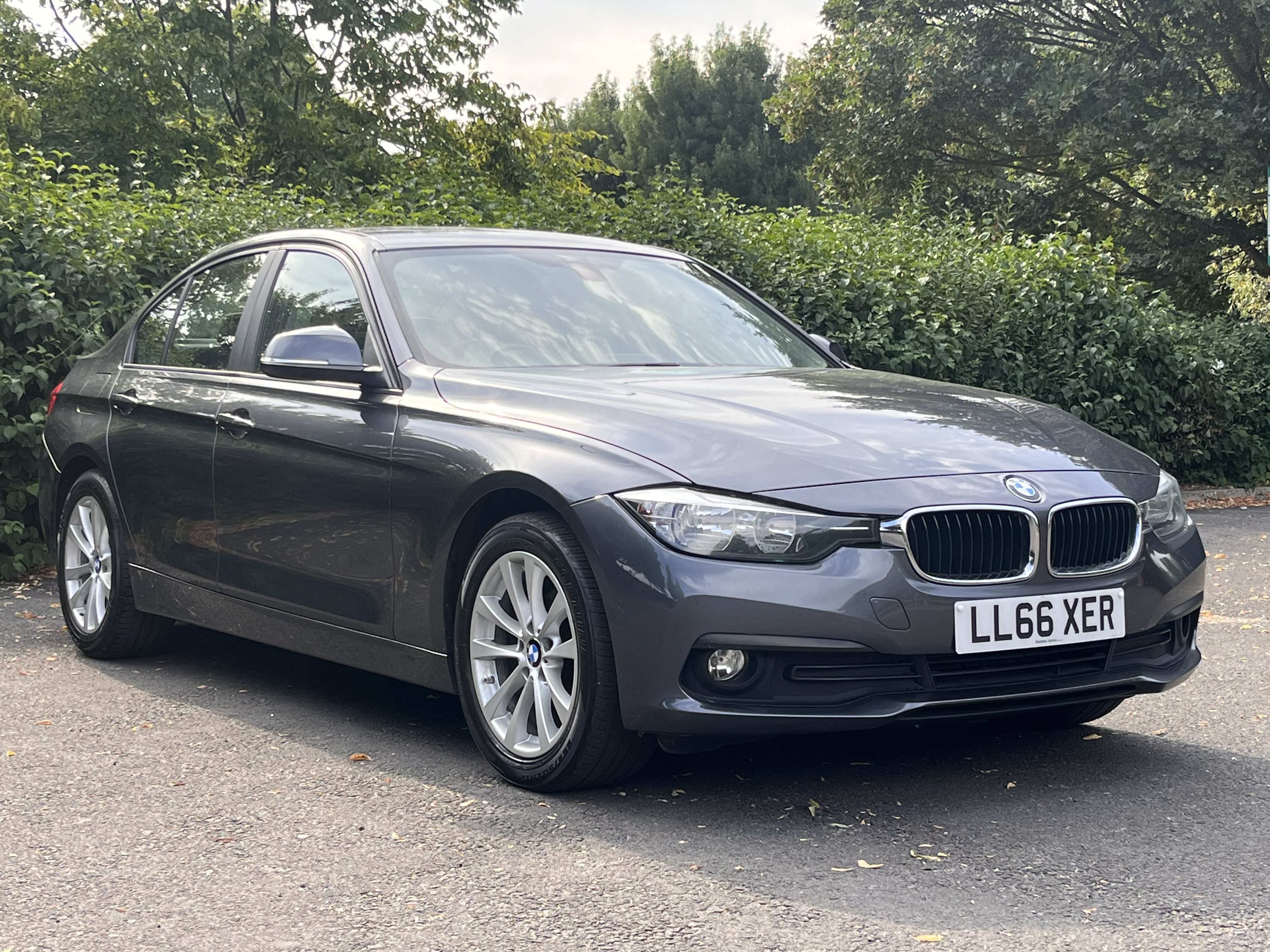 2016 BMW 318d SE